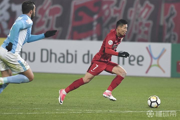 游泳战术调整奏效，成功扭转局势