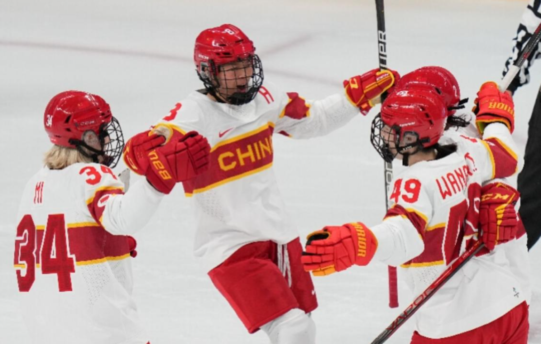 冰球再创历史，冠军实至名归