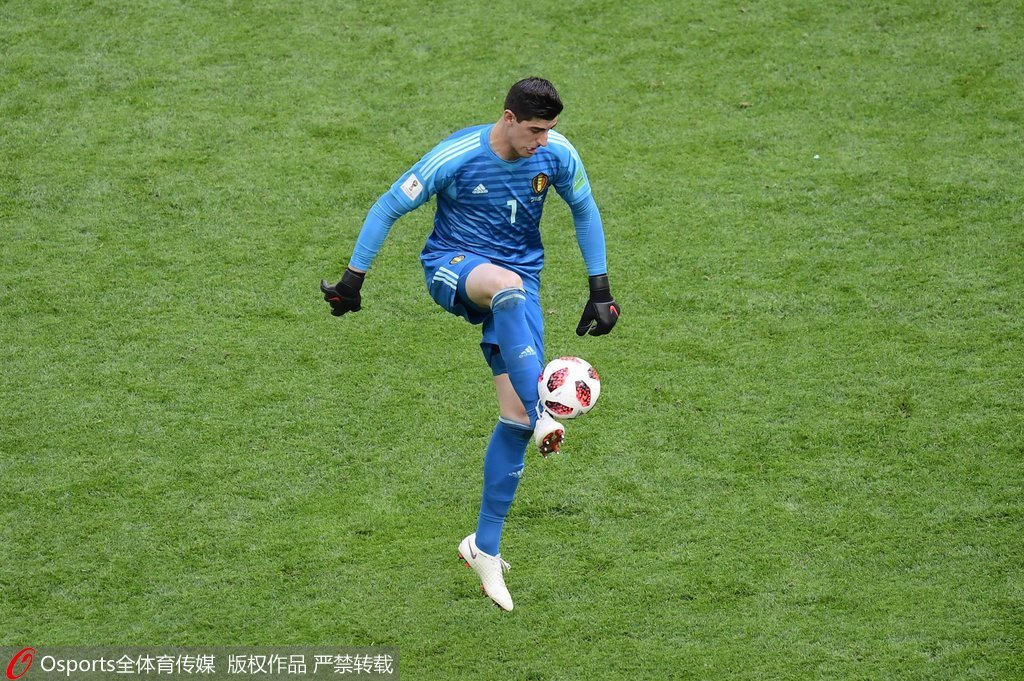 开云体育入口-巴西逆转丹麦，库尔图瓦高光表现