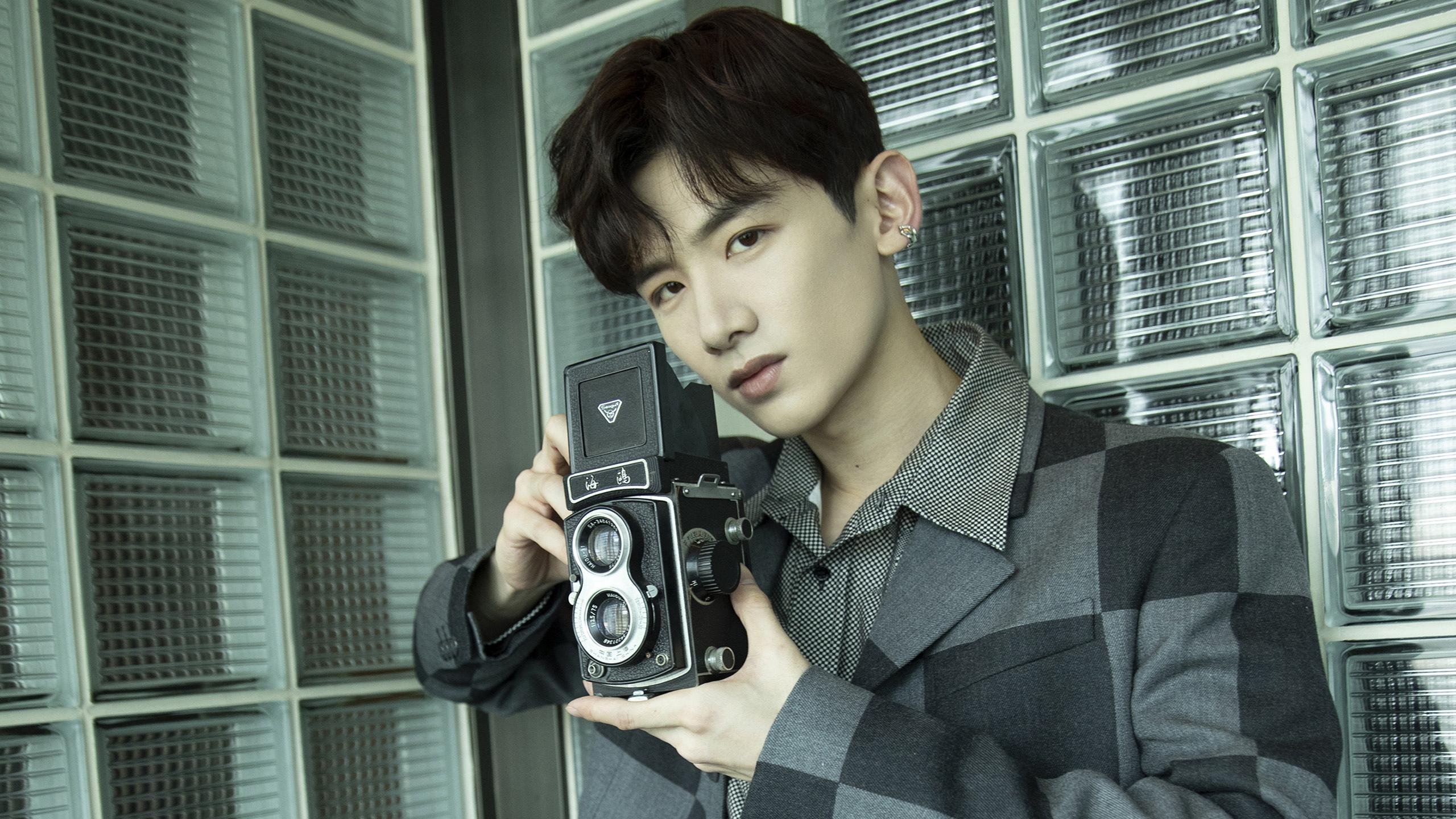 开云体育app-平行宇宙的哨声，当库里在快船与辽宁的裂缝中投出量子三分