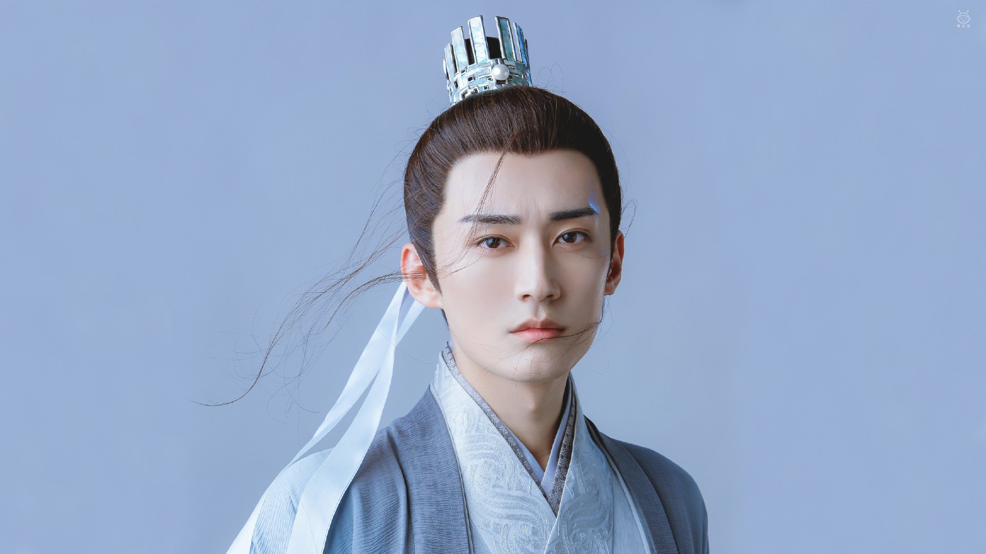 蓝武士的静默风暴,H组唯一神话,德容的致命一刀与替补席上走出的天选之人